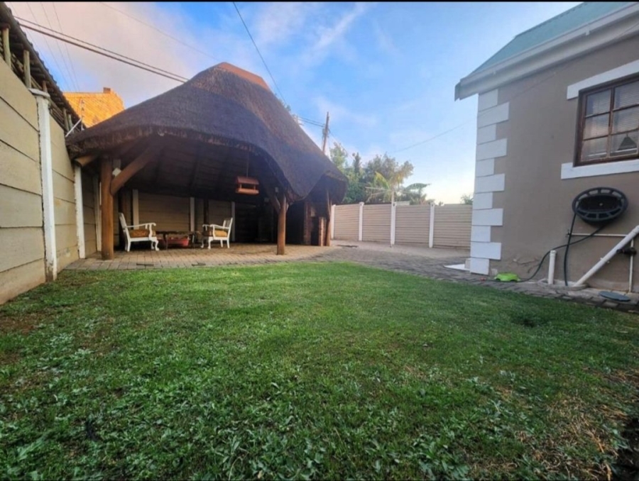 2 Bedroom Property for Sale in Langenhovenpark Free State